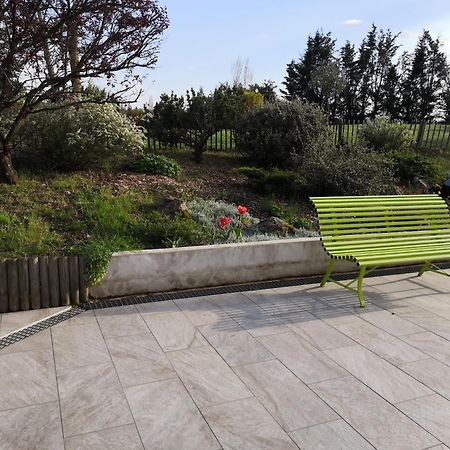 Chambre Avec Entree Independante Dans Un Ecrin De Verdure Dommartin  المظهر الخارجي الصورة